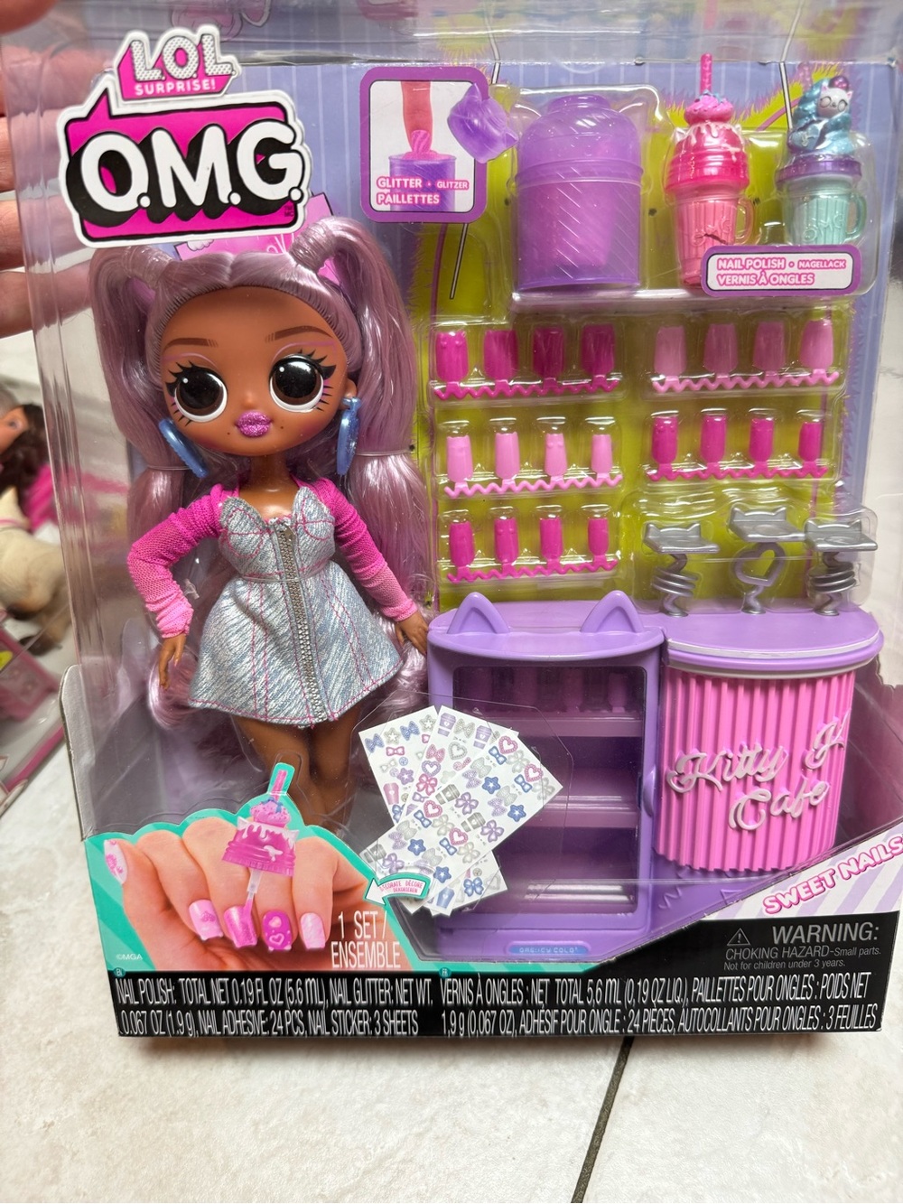 L.O.L. Surprise OMG Doll Nail Salon Playset - Kitty K Cafe